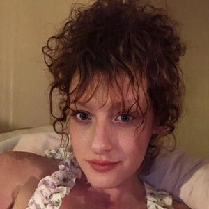 Meet your Posher, Jenn